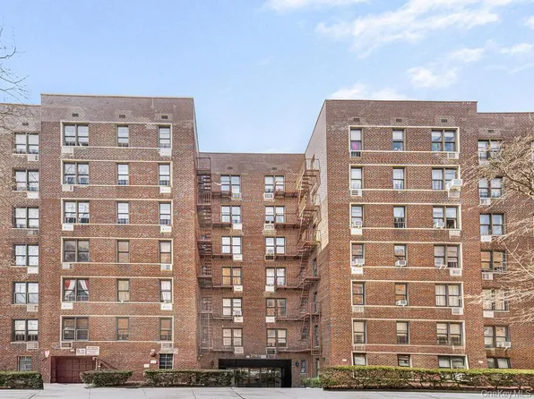 2165 Matthews Avenue image 17 of 23