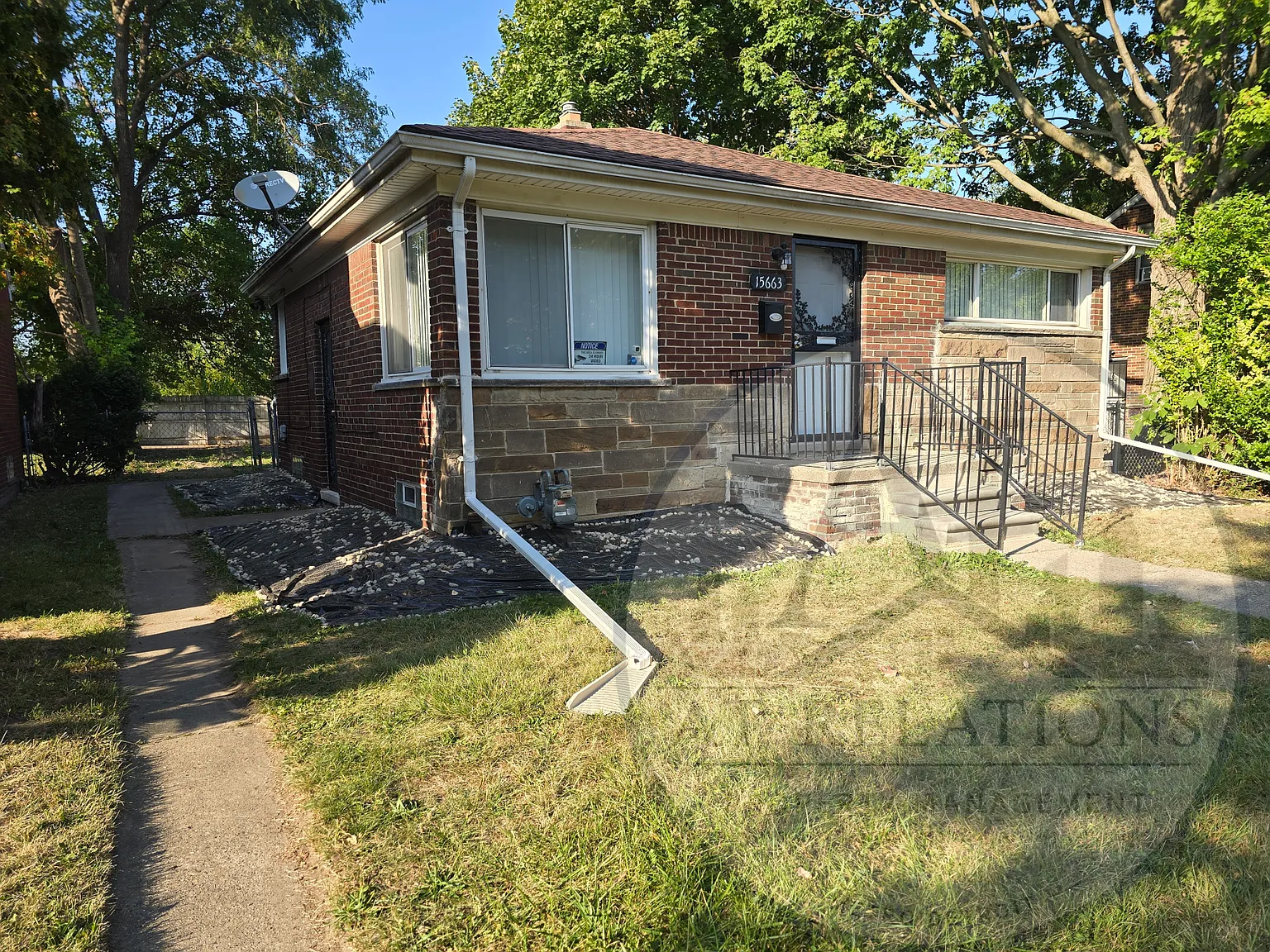 2 bed, 803 sqft, $999 — Photo 3
