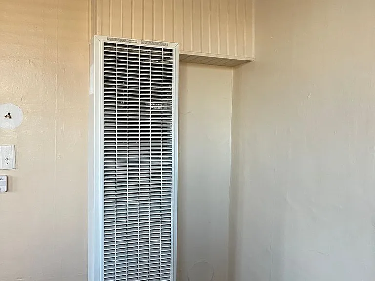 632 Harrison Ave — Photo 10