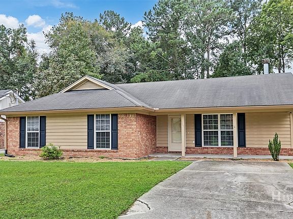 3rd image of 169 Greenbriar Court