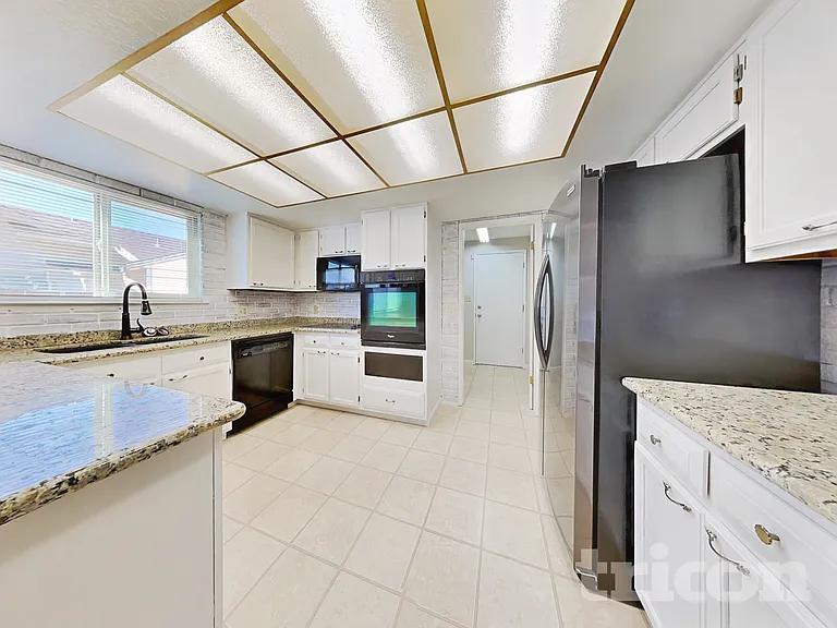3420 Alpland Ln — Photo 6