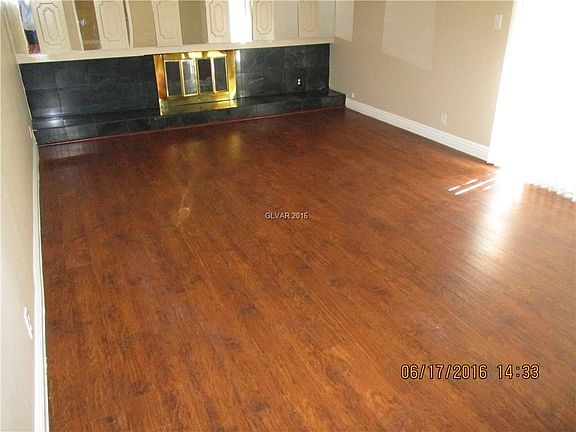 2nd image of 3463 Spencer St #0