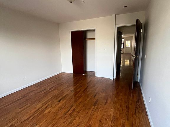4th image of 205 Himrod St APT 18