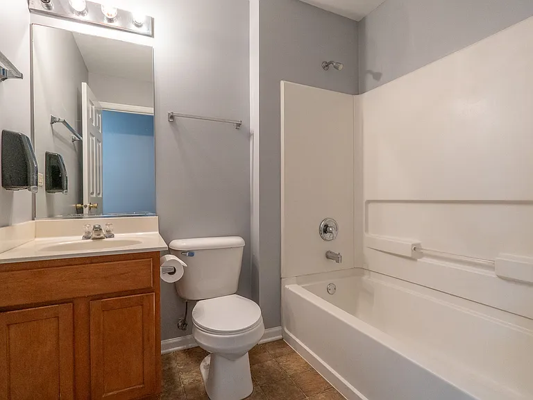 155 Springbrook Trl S — Photo 12