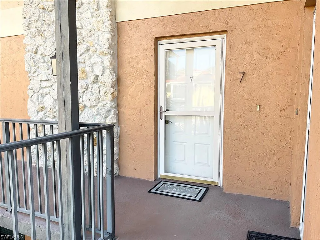 2 bed, 2.5 bath, 1449 sqft, $2,900 — Photo 3