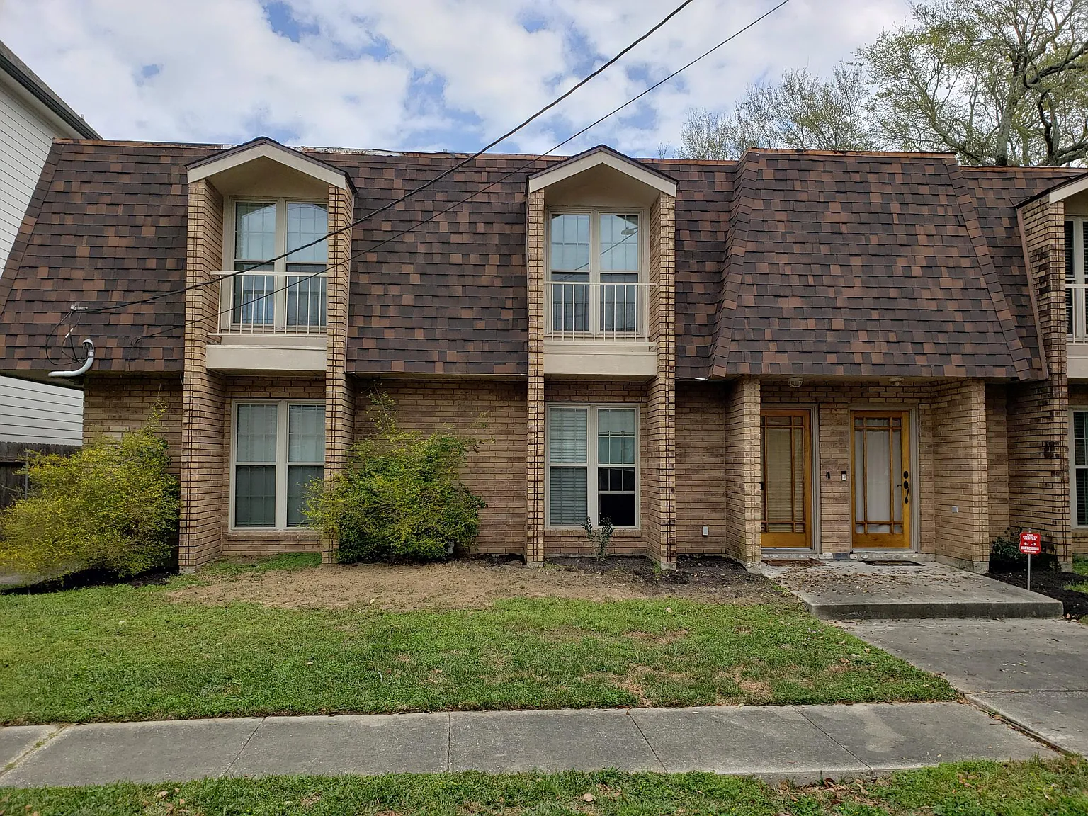 3 bed, 2.5 bath, 2500 sqft, $1,995 — Photo 3