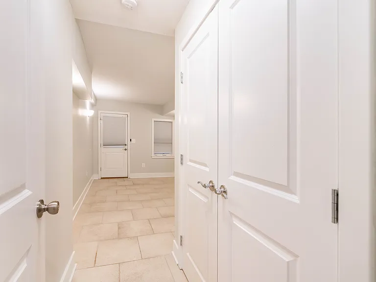 1361-1361B Perry Pl NW — Photo 8