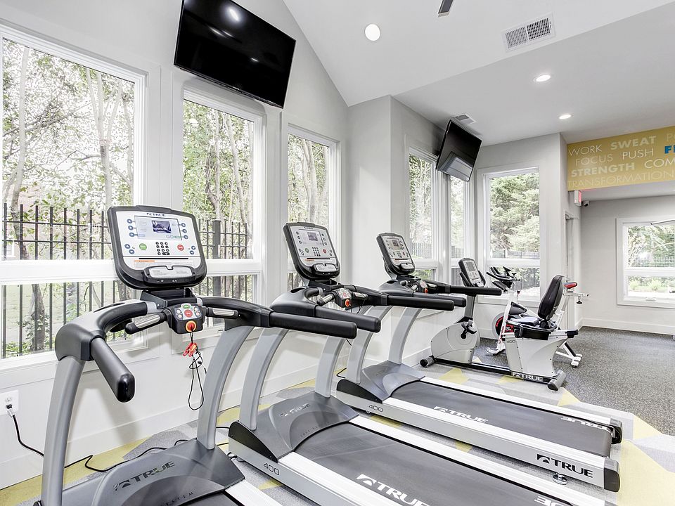 Rosslyn Vue Apartments 1820 N Quinn St Arlington VA Zillow