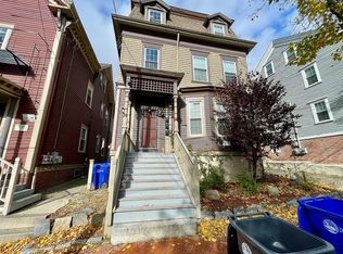 68 John St, Providence, RI 02906