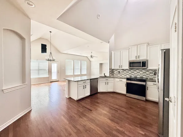 12729 Lizzie Pl, Fort Worth, TX 76244