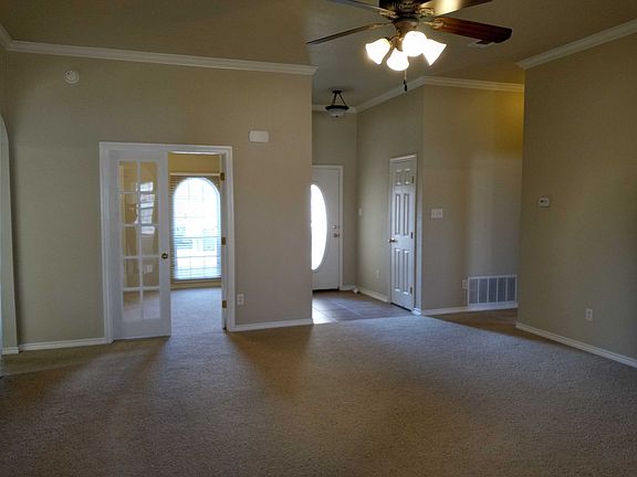 4th image of 2402 Gail Dr