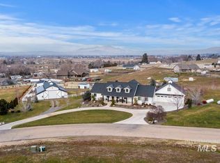 994 Walker Trl, Emmett, ID 83617
