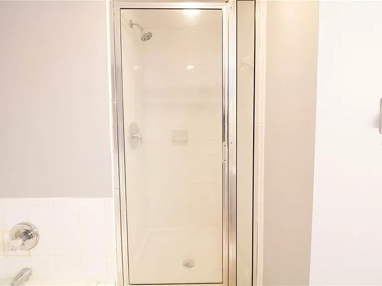 410 Australian Way — Photo 11