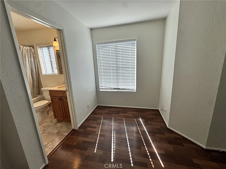 201 Laurel Ave — Photo 15