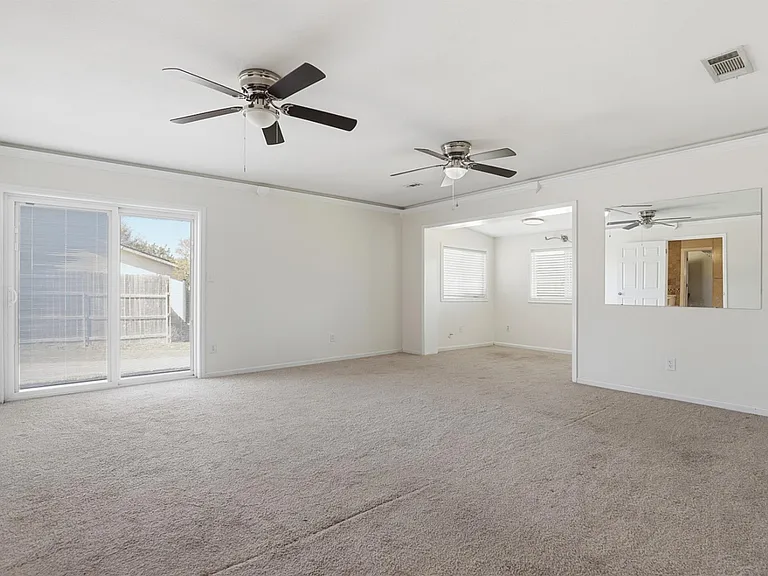128 Skyview Ter — Photo 13