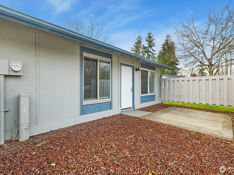 11025 SE 223rd Pl #A — Photo 1