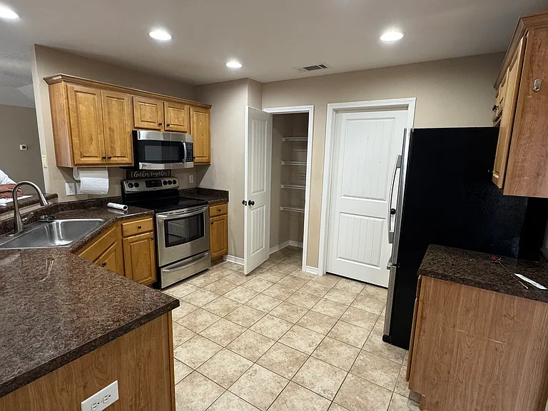 8956 Spring Grv N — Photo 3