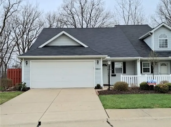 31332 Lily Ln #92A, North Olmsted, OH 44070