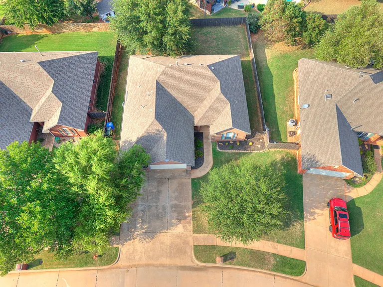 2913 Daybreak Dr — Photo 90