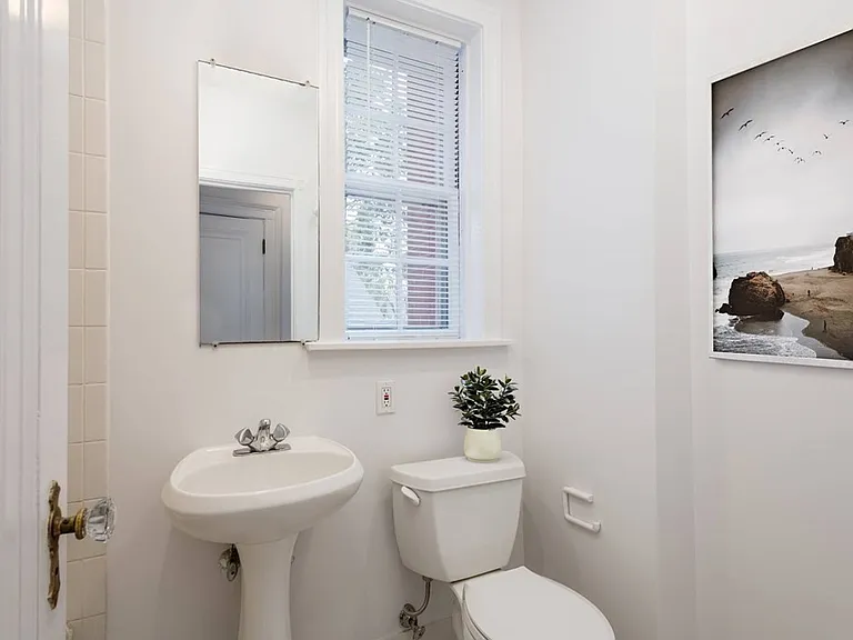 79 Martin St #33 — Photo 6