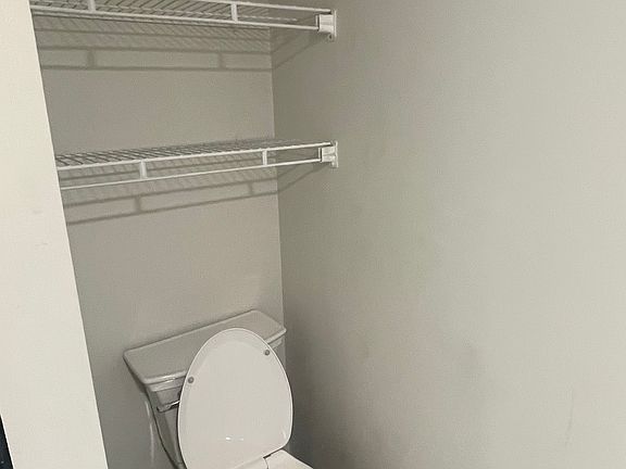 5th image of 2530 Albatross Rd N APT B