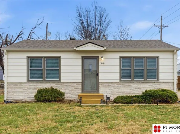 7619 S 41st Ave, Bellevue, NE 68147