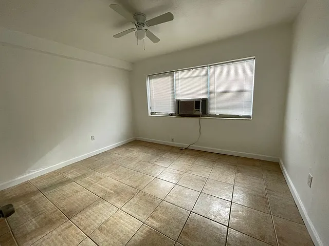 810 82nd St #1 — Photo 10