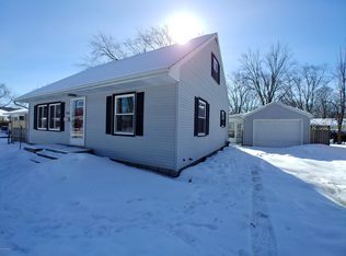 1033 Amherst Rd, Muskegon, MI 49441