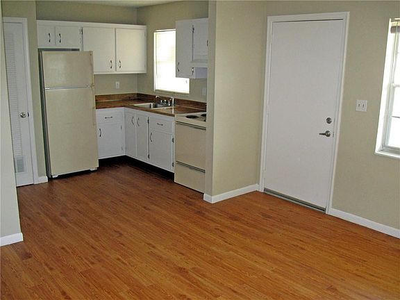 3rd image of 5174 NE 6th Avenue #523