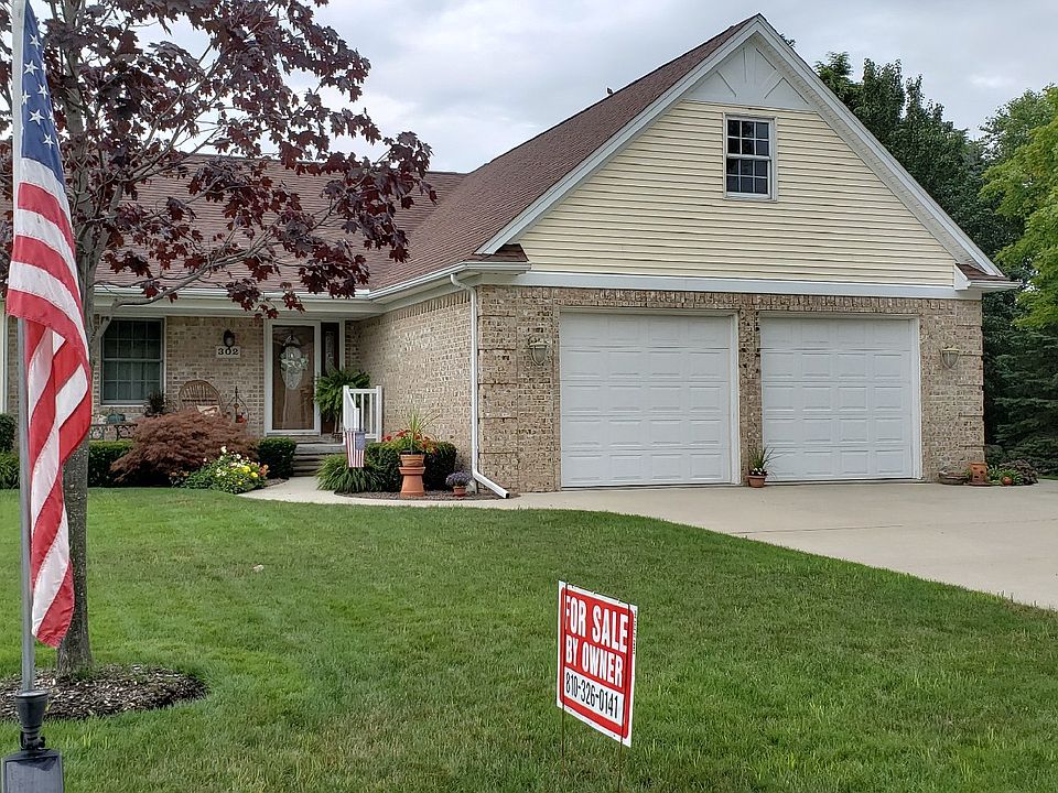 1st image of 302 Hawks Nest Dr