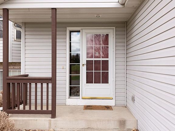 4th image of 816 Martingale Dr