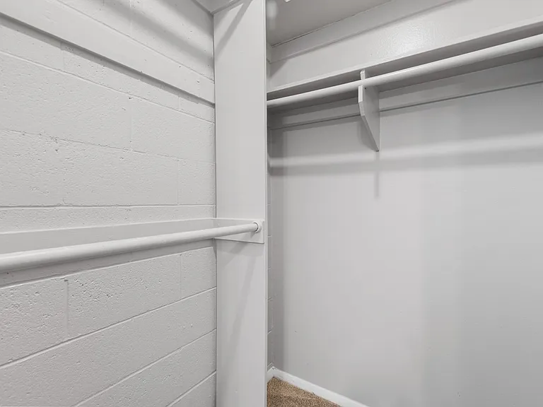 58 Vine Street — Photo 15