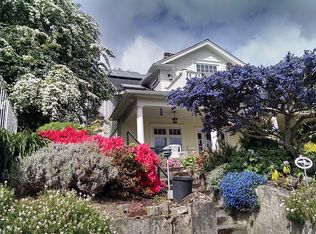 907 30th Ave S, Seattle, WA 98144