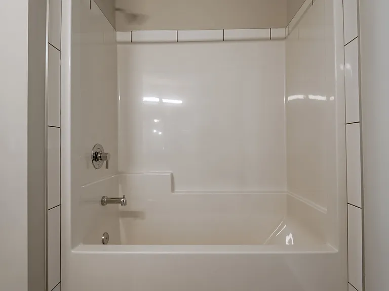 5530 Schonsee Dr NW — Photo 32