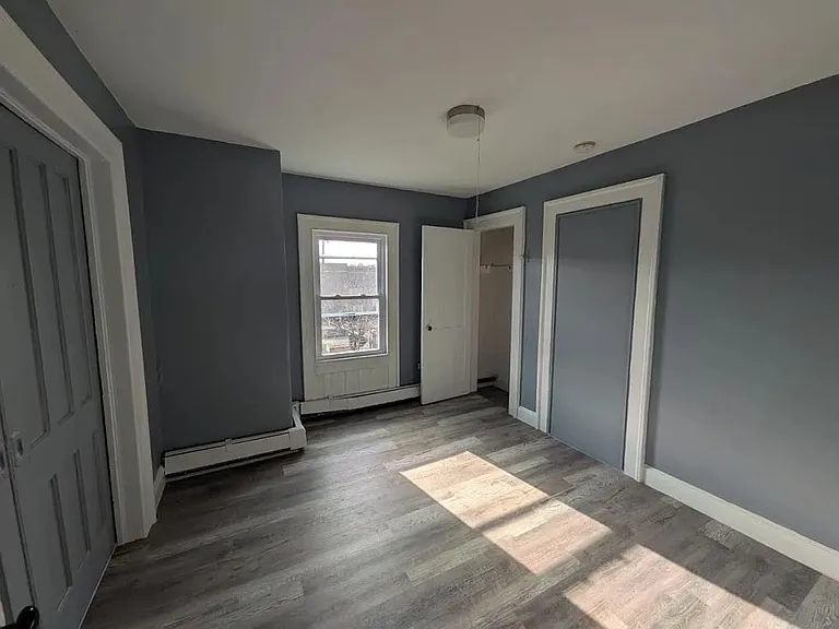 245 Brooks St #2L — Photo 3