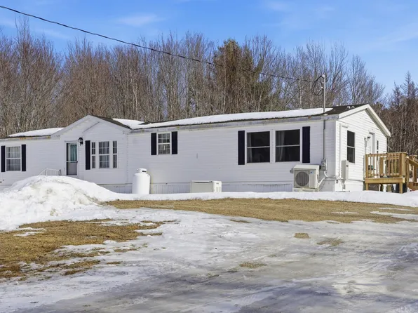 39 and 5 Chick Hill Road, Clifton, ME 04428