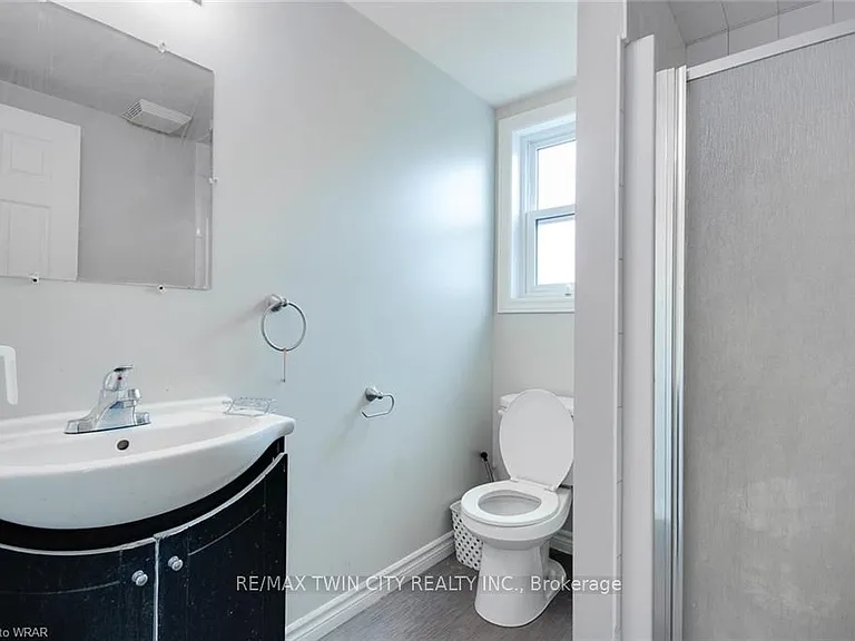 151 Bridgeport Rd E #4 — Photo 20