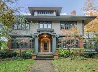 1245 Lake Dr SE, Grand Rapids, MI 49506