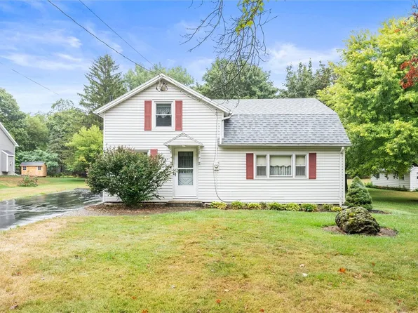 24 Wyvil Ave, Scottsville, NY 14546