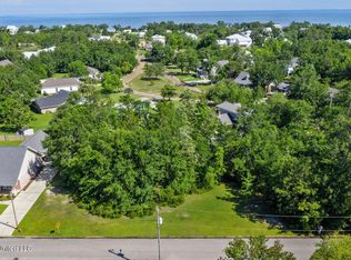 129 Seabrook Dr #1, Waveland, MS 39576
