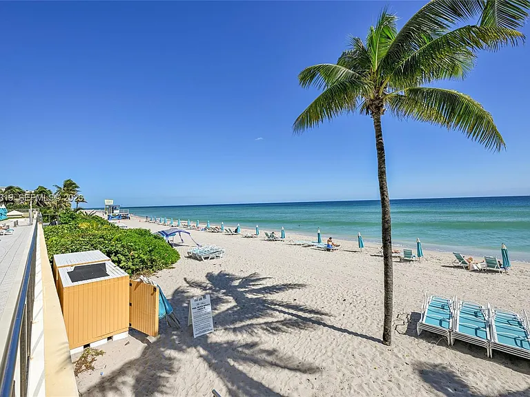 2501 S Ocean Dr #Penthouse 30 — Photo 24