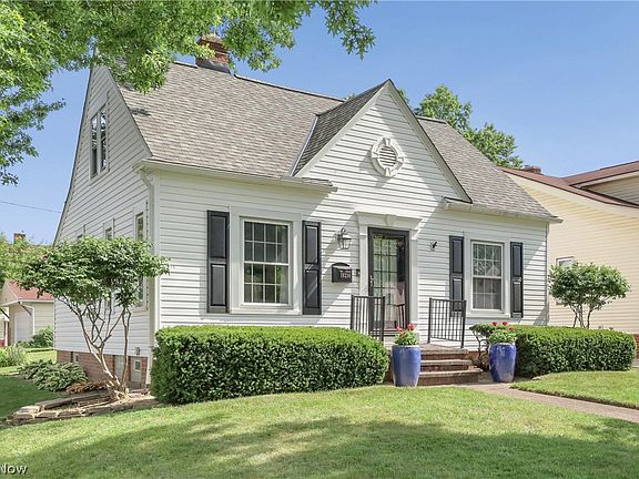 2nd image of 18236 Ponciana Ave