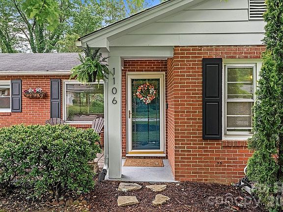 5th image of 1106 Cherokee Dr