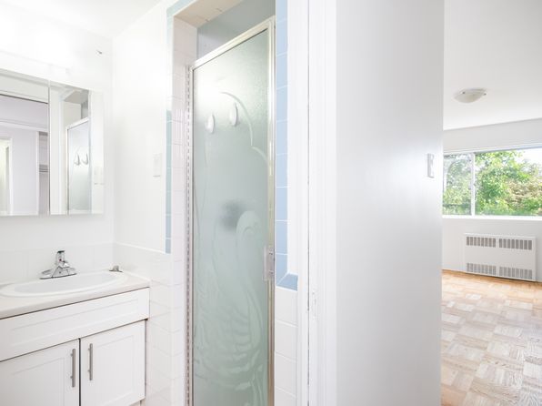 2 bedroom rental in Vancouver — photo 10