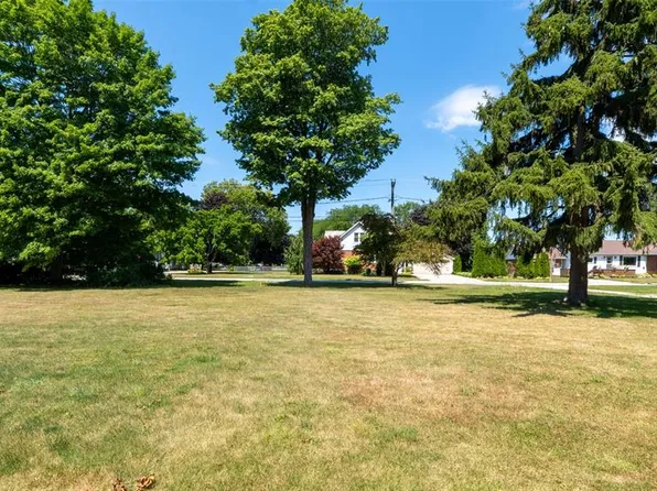 51 Mary St, Chatham Kent, ON N0P 2K0