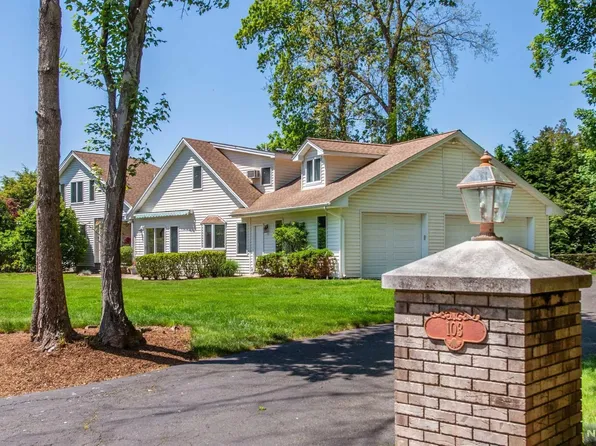 103 Kaitlyn Ln, Wyckoff, NJ 07481