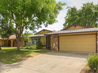 3917 Ashgrove Way, Sacramento, CA 95826