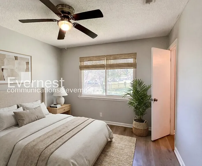409 Alexander Dr — Photo 5