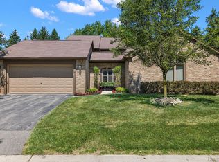 30270 Oakview Way, Franklin, MI 48025