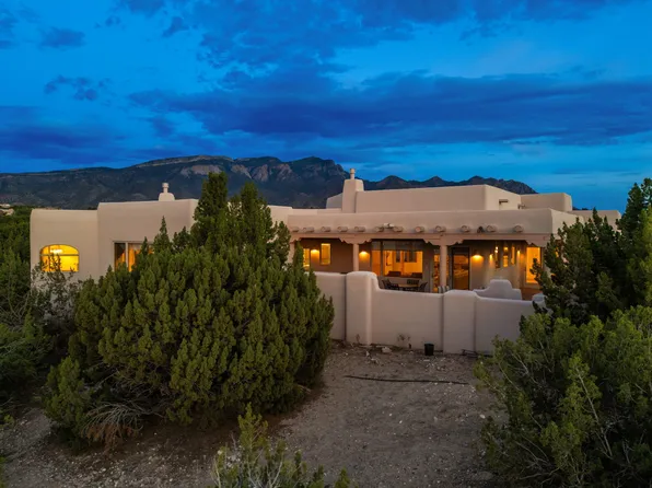2 White Mesa Trl, Placitas, NM 87043